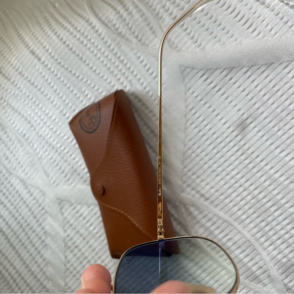 Ray-ban sunglasses - Picture 5 of 9